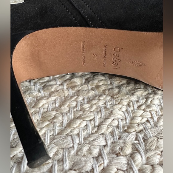 ba&sh Caitlin ankle booties in suede black. Size 37 - Picture 7 of 15
